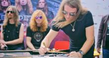 Gitar Megadeth Laku Rp 150 juta untuk Bantu Korban Gempa Sulteng
