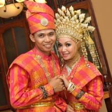 Menikahi Gadis Melayu, Uang Hantaran Tak Boleh Ditawar