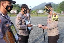 Terlibat Kasus Narkoba, Dua Personel Polres Lingga Dipecat