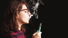 Awas! Pengguna Rokok Elektrik Lebih Berisiko Kena Depresi