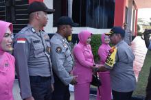 831 Personel Polda Kepri Naik Pangkat