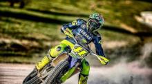 Kecelakaan, Kaki Kanan Valentino Rossi Patah 
