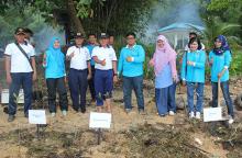 Danlanal Batam Kolonel Eko Suyatno Pimpin Penanaman 2.000 Pohon Mangrove