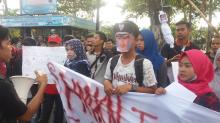 Mahasiswa Kesal Termakan Janji Palsu Bupati Natuna 