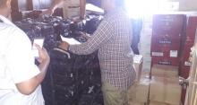 Mabes Polri Gerebek Gudang Berisi Puluhan Ribu Botol Miras Ilegal di Kundur