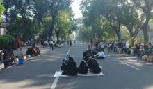 Jelang Sidang Putusan Gugatan Pilpres, Massa Mulai Datang ke Patung Kuda