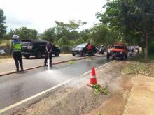 Tumpahan Oli Celakai Belasan Pemotor di depan Hotel CK Tanjungpinang