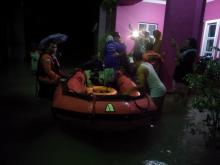 Basarnas Tanjungpinang Evakuasi Warga Terkepung Banjir