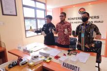 Polda Kepri Sita 2.389 Unit Ponsel Black Market di Batam