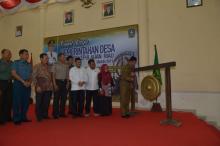 Isdianto Ingatkan Kades Jangan `Mandai-mandai`Gunakan Dana Desa