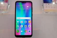 Honor 9i : Cara Honor Menjadi Xiaomi Killer