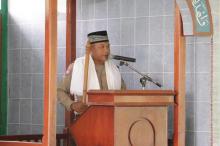 Anggota Polres Lingga Ini Dipercaya Jadi Khatib Shalat Jumat
