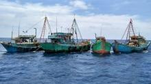 Kapal Asing Jarah Ikan di Natuna, Susi Pudjiastuti Diminta Kembali