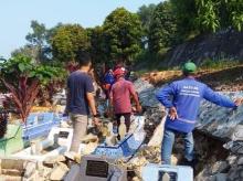 Terancam Longsor, DPRD Bintan Pantau TPU Kamboja