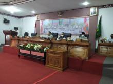 DPRD Natuna Tetapkan Wan Siswandi-Rodhial Huda Bupati dan Wabup Terpilih