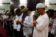 Pandemi Corona, Warga Lingga Tetap Boleh Salat Tarawih di Masjid