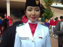 Virsta, Pembawa Baki Bendera Merah Putih di Batam Berharap Lolos IPDN