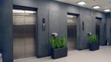 Pria Rusia Nyaris Tewas Saat Lift Jatuh dari Lantai 40