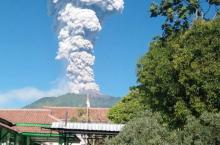 Diperkirakan 50 Pendaki Masih di Merapi