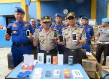 Begini Modus Toke HP Selundupan Gelapkan Pajak dari Batam
