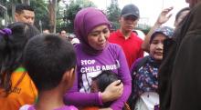 Mensos Datangi ABG Korban Pemerkosaan yang Tinggal di Kandang Bebek