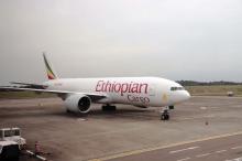 Pesawat Kargo Ethiopian Airlines Tinggalkan Batam