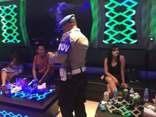 Delapan Waria Terjaring Razia Pomal di Ruang Karaoke