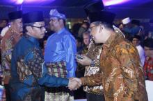 Ketua DPRD Jumaga Nadeak Beri Motivasi Kafilah Kepri di MTQ Nasional di Medan