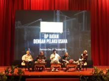 Pengusaha Batam Cecar Rudi Soal Regulasi Lahan Hingga Problem Reklamasi