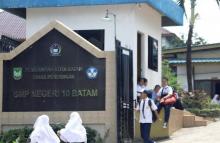 Dua Pegawai SMPN 10 Batam Diduga Terlibat Pungli PPDB