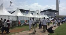 Massa Reuni 212 Jaga Rumput Monas Agar Tak Diinjak-injak