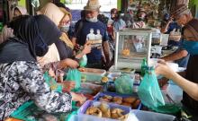 Kunjungi Pasar Barek Motor Bintan, Awe-Dalmasri Tampung Keluhan Pedagang