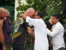 Geng Motor Greasy Dogs Jaga Ibadah Umat Muslim Selandia Baru Hari Ini
