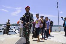 TKI yang Terdampar di Pulau Panjang Sempat Berebut Makanan