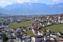 Liechtenstein, Negeri Super Kaya dari Prangko, Gunung dan Susu 