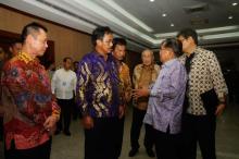 Wapres Minta Nurdin Kawal Peralihan Pelabuhan Batu Ampar Batam
