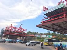 Pengerjaan Fly Over Simpang Jam Semakin Membahayakan Pengendara