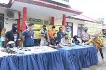 Tukang Jual Parfum di Batam Nyambi Jadi Jambret