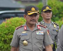 Kapolri, Gustian Riau, dan Gelper