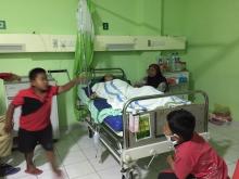 Penderita Kanker Tulang Anisa Melahirkan Anak Perempuan