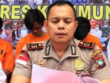 Dua Pemuda Tak Sadar Terekam CCTv saat Curi Besi di PLTU Karimun