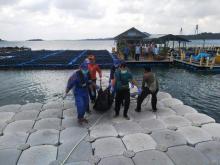 Terbawa Arus, Warga Ikat Jasad Doyok di Keramba Apung