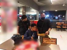 Penampakan Pria Predator Anak saat Diringkus Polisi di Batam