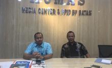 Dua Pegawai Ditpam BP Batam yang Kena OTT Bebas di Luar