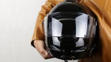 Ingat! Jangan Asal Ubah Tali Helm, Ini Bahayanya