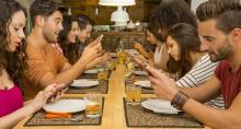 Penelitian: Kecanduan Smartphone Merusak Otak