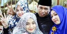Punya 3 Istri dalam 1 Atap, Begini Cara Lora Beri Nafkah Batin
