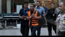 Dari Mana Sumber Uang Nelayan Abu Bakar Suap Gubernur Kepri?