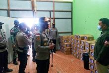 Kapolres Cek Gudang Logistik KPU Natuna Pastikan Pilkada Lancar