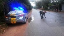 Polsek Nongsa Langsung Turun Sapu Ranjau Paku di Batubesar